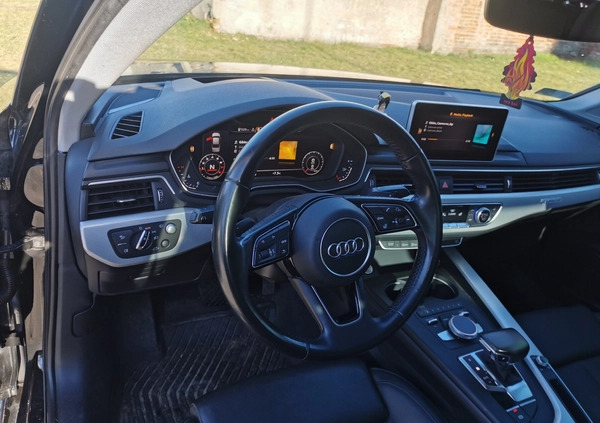 Audi A4 cena 98000 przebieg: 134900, rok produkcji 2017 z Sieradz małe 121